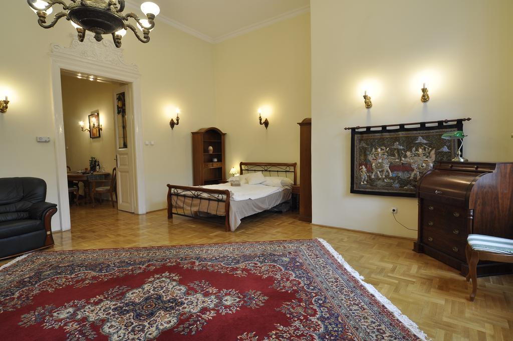 Appartamento Charming Art Deco Flat Budapest Esterno foto